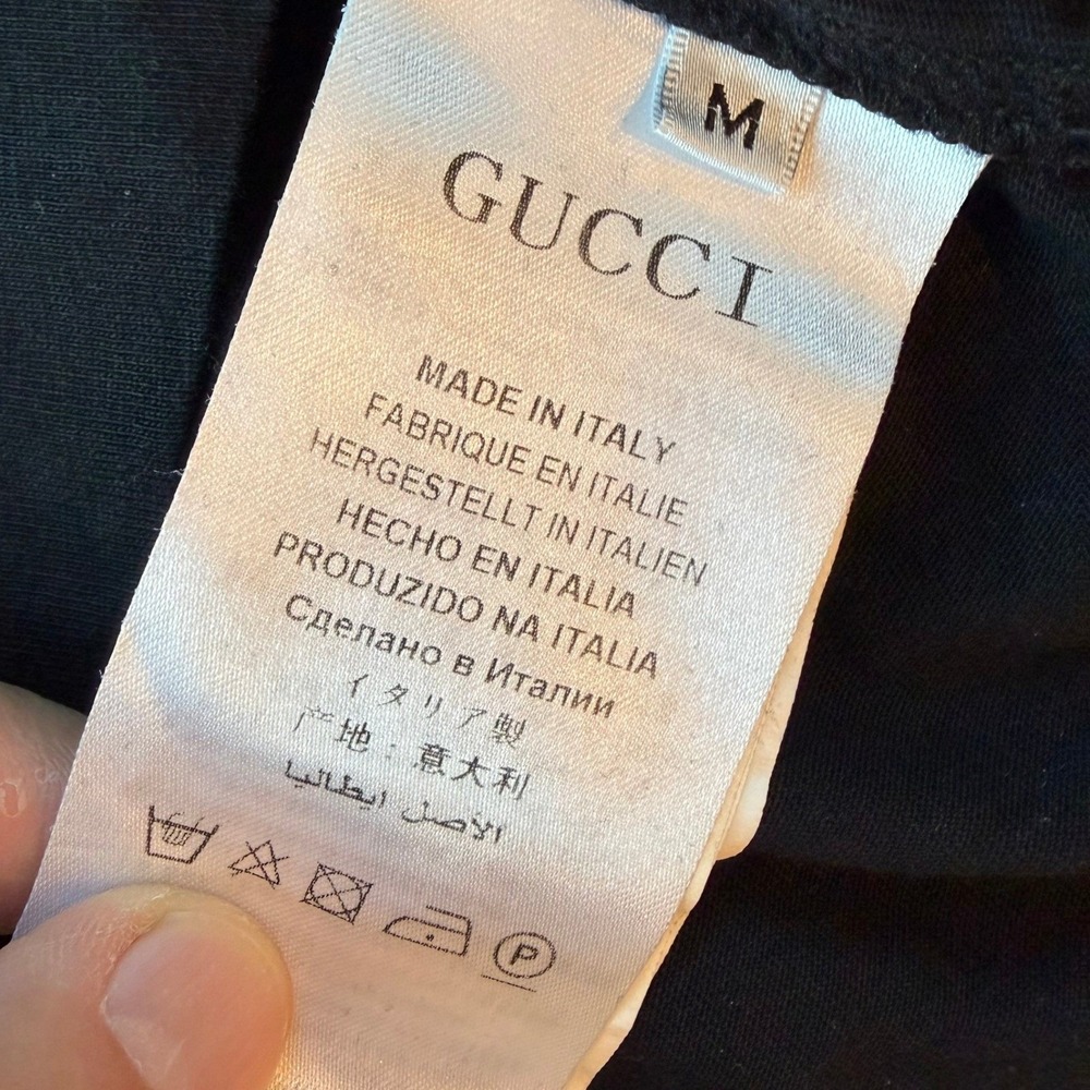 Gucci x Looney Tunes Bugs Bunny Guccy Sequin Logo Black T-Shirt Size M Italy - Picture 4 of 11